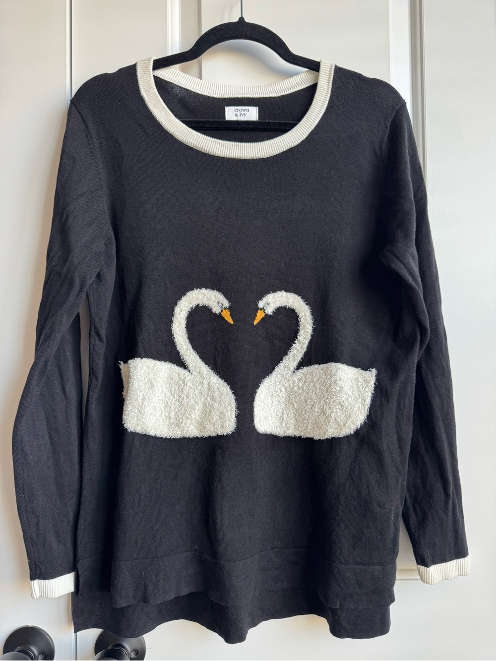 Crown & Ivy Black Cotton Knit Sweater w/ Fuzzy White Swans Graphic - L